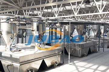 江西某客户真空上料机现场